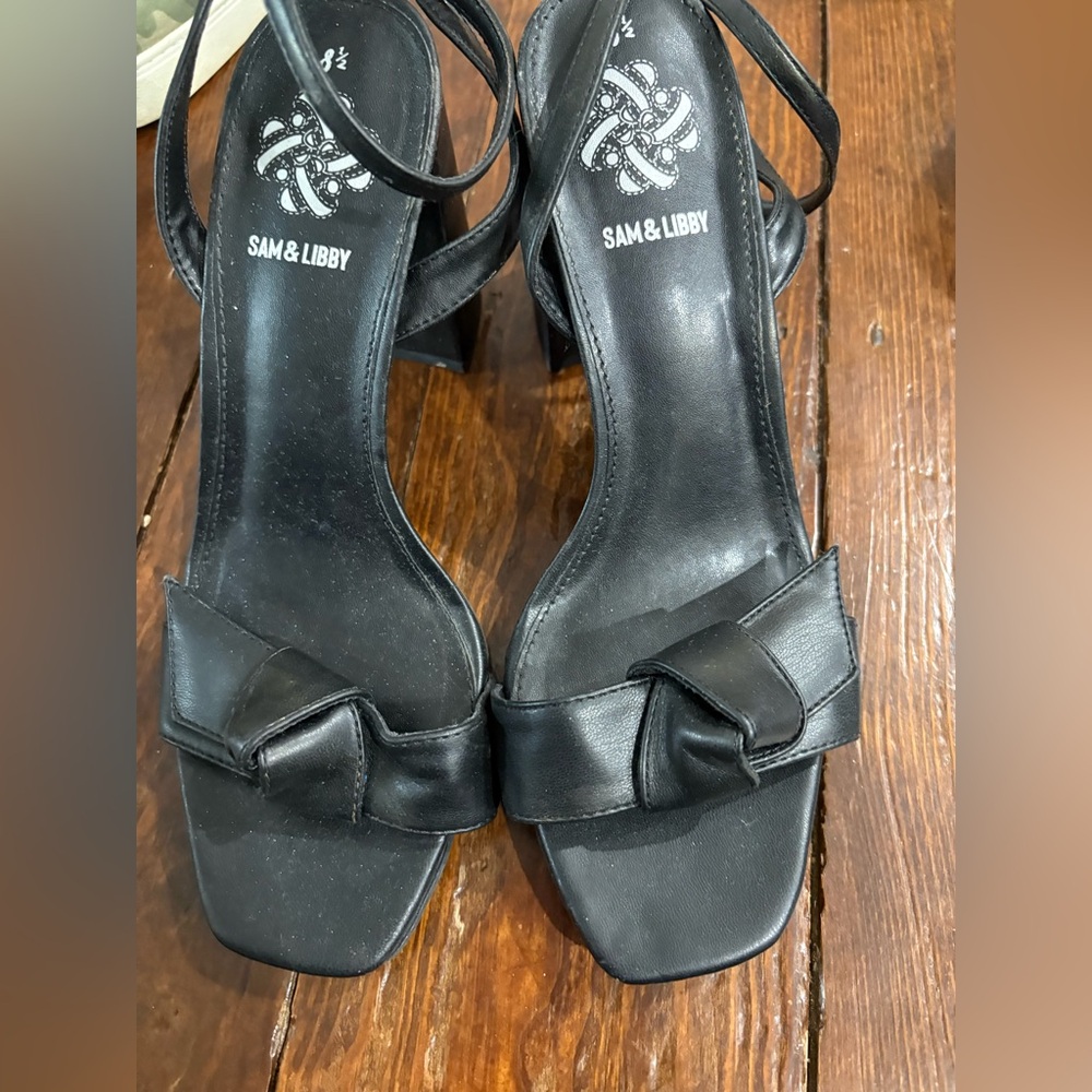 Sam & Libby Black Women's Sandals